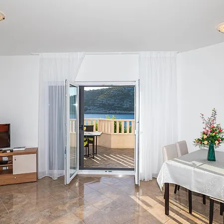 Rajcic * Rogoznica (Sibenik-Knin)