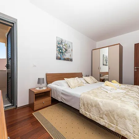 Rajcic Rogoznica (Sibenik-Knin)