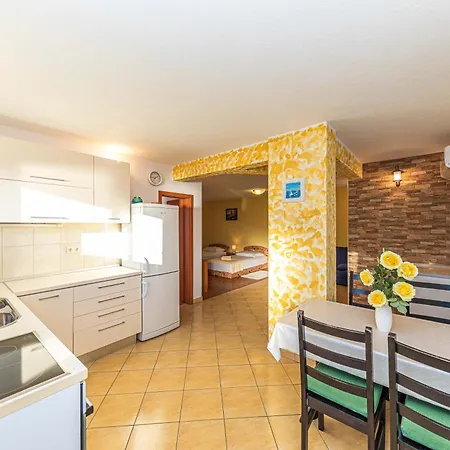 Lägenhet Rajcic Rogoznica (Sibenik-Knin)