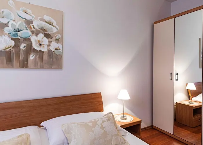 Apartment Rajcic Rogoznica (Sibenik-Knin)