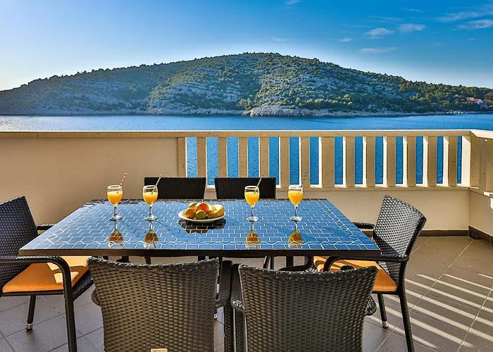 Rajcic * Rogoznica (Sibenik-Knin)